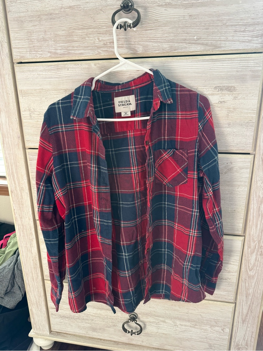 Field & Stream Red and Navy Plaid Flannel Button-Up Shirt